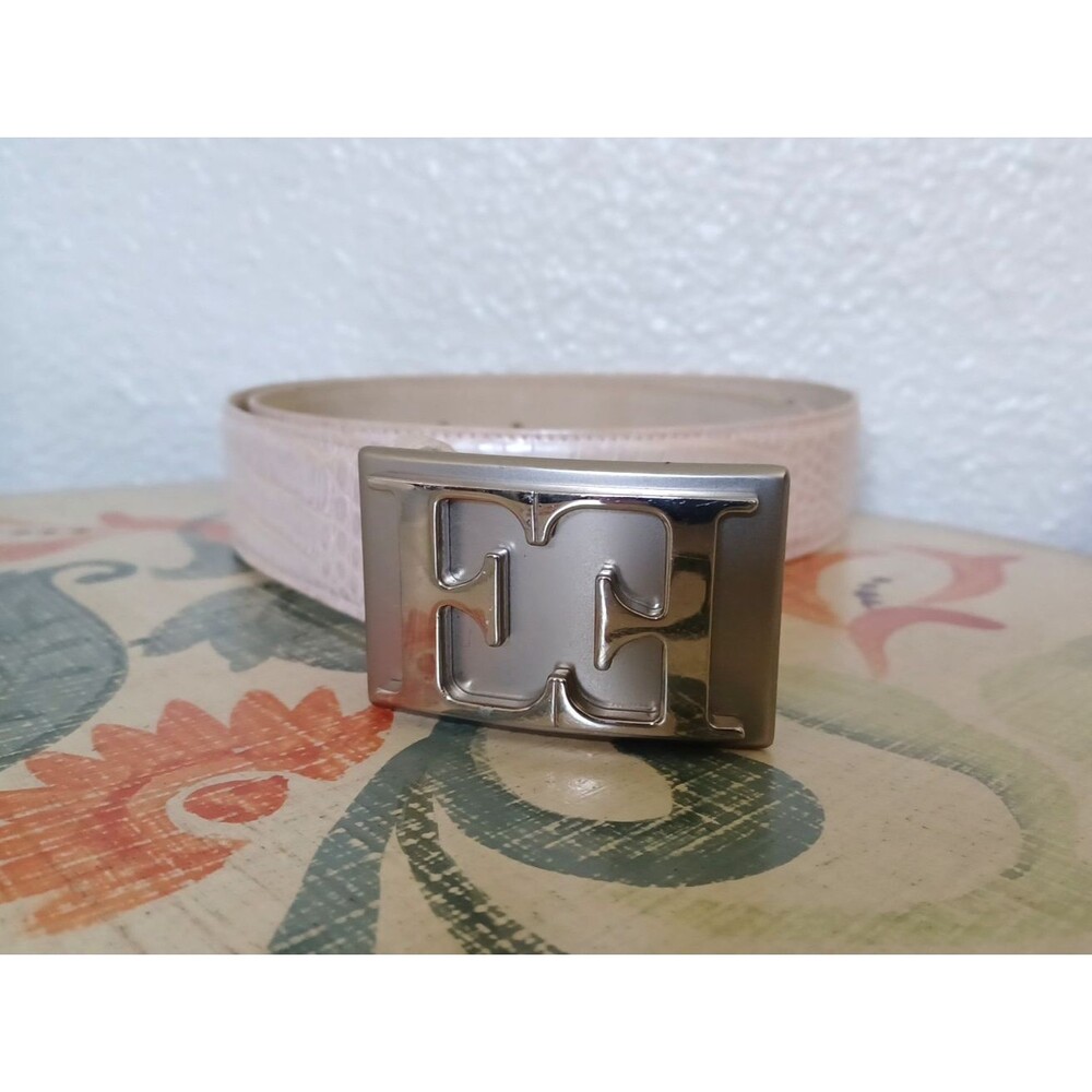 VTG ESCADA IVORY PINK HUE LEATHER SIZE 40 BELT W/ SILVER METAL E BUCKLE ITALY